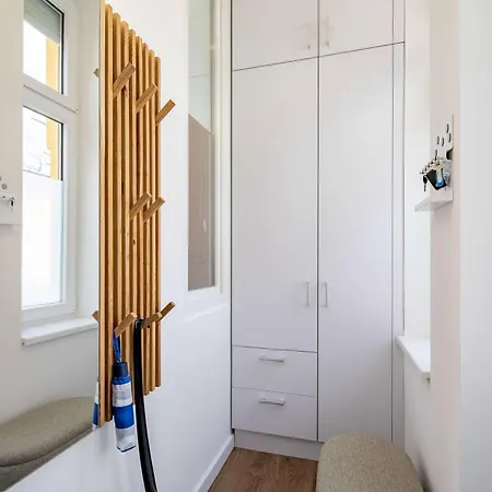 - Very Comfy - Modern Apartment