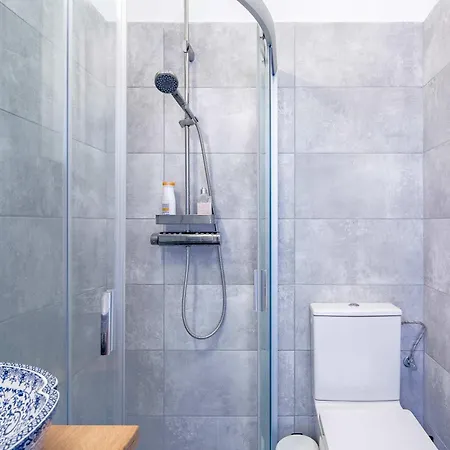 - Very Comfy - Modern شقة بودابست