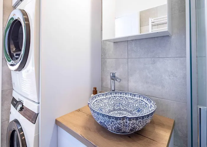 Apartment - Very Comfy - Modern *